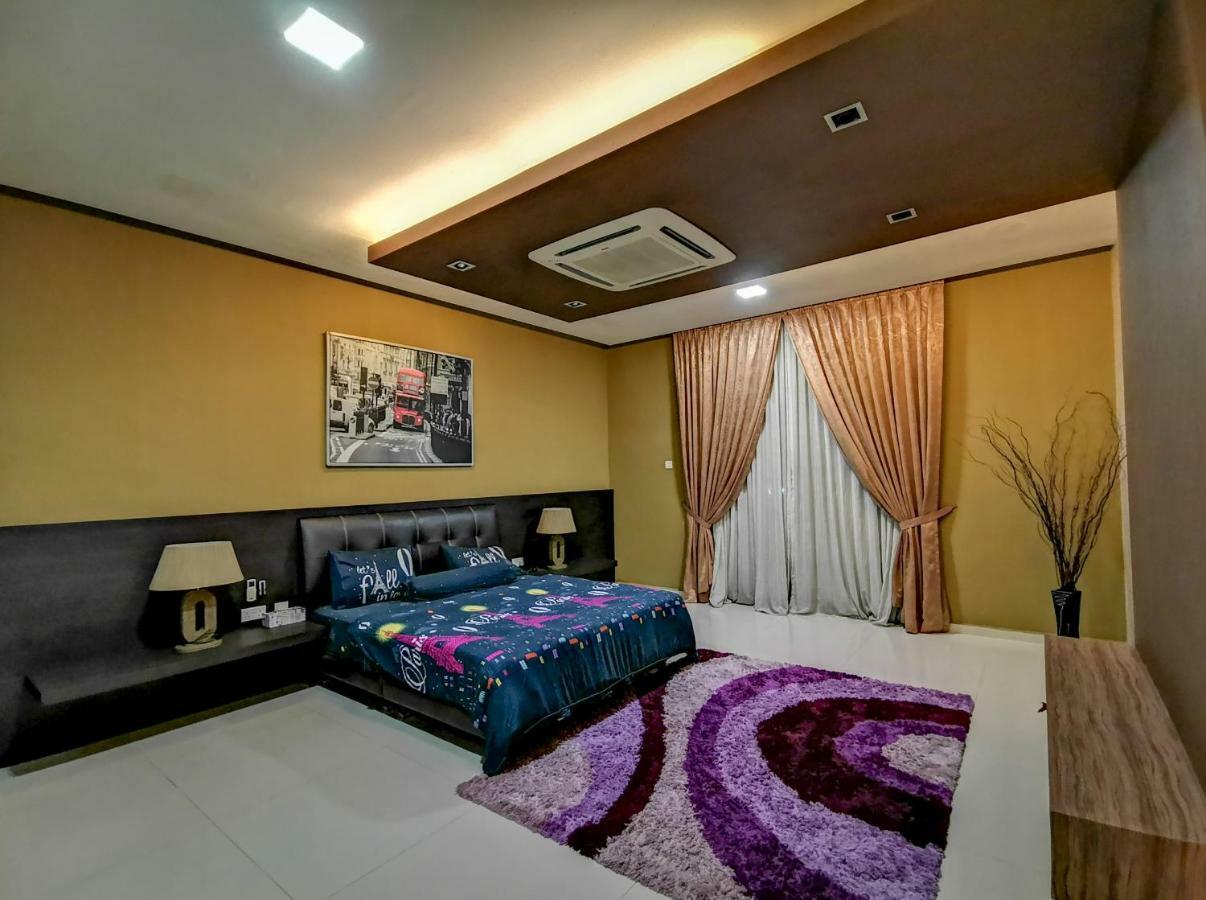 Ria Homestay Johor Bahru Exterior foto