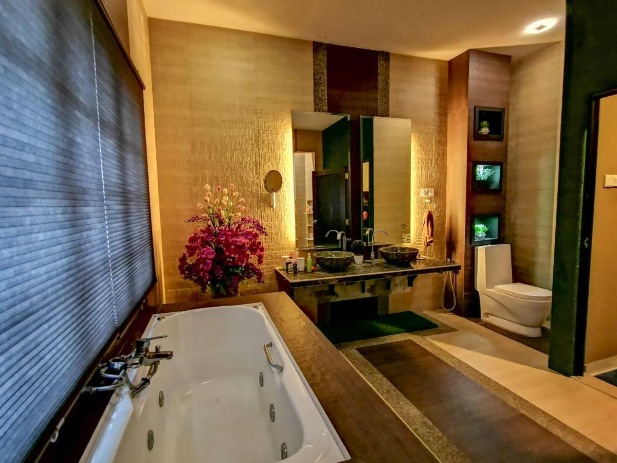 Ria Homestay Johor Bahru Exterior foto